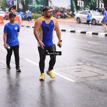 Runner Photo 7935433
