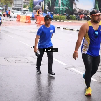 Runner Photo 7935439