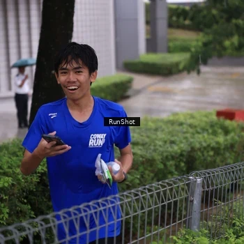 Runner Photo 7935461