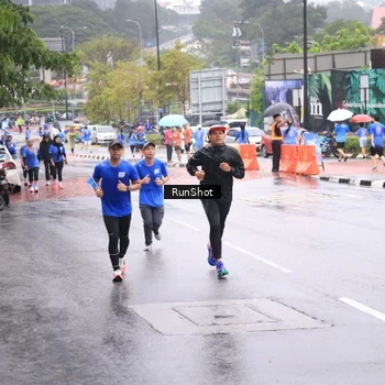 Runner Photo 7935527