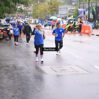 Runner Photo 7935590