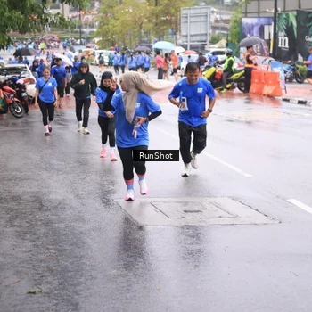 Runner Photo 7935594
