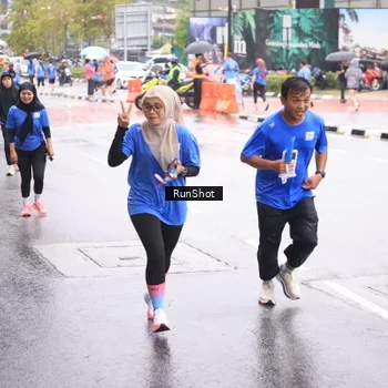 Runner Photo 7935610