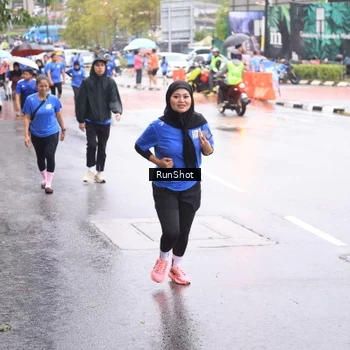 Runner Photo 7935629
