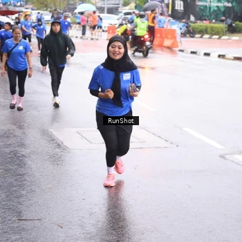 Runner Photo 7935630