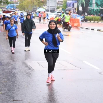Runner Photo 7935632