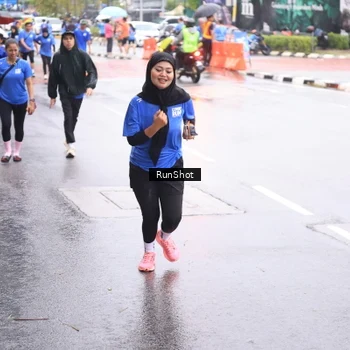 Runner Photo 7935633