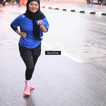 Runner Photo 7935645