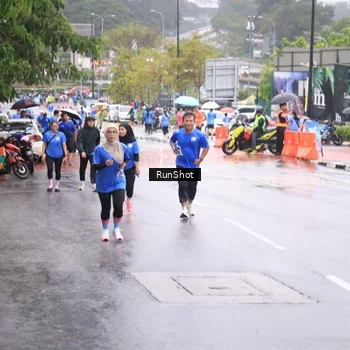 Runner Photo 7935656