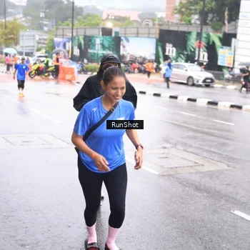 Runner Photo 7935685