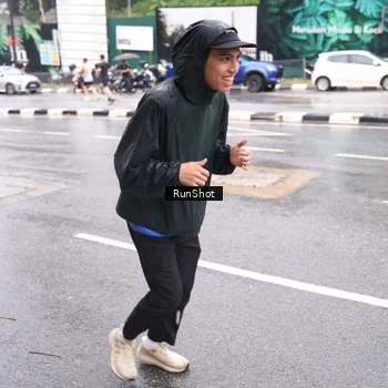 Runner Photo 7935710