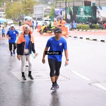 Runner Photo 7935774