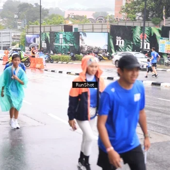 Runner Photo 7935806