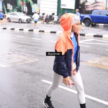 Runner Photo 7935826