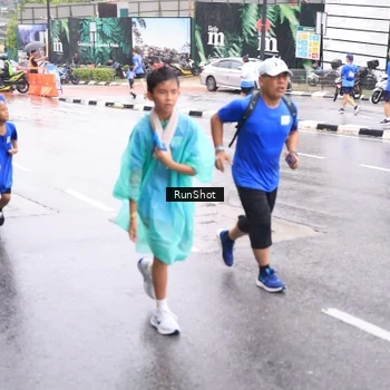 Runner Photo 7935837