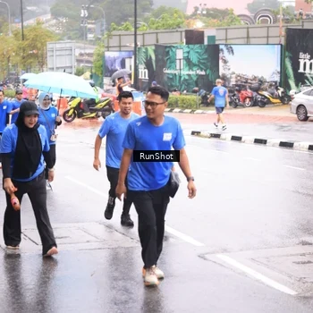 Runner Photo 7935866