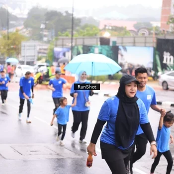 Runner Photo 7935894