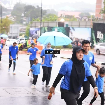 Runner Photo 7935895