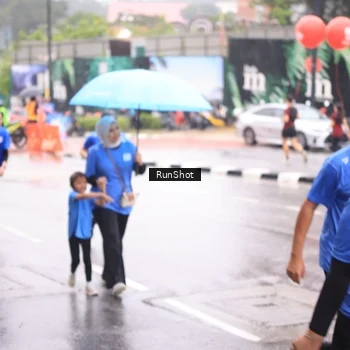 Runner Photo 7935906