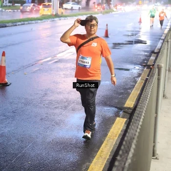 Runner Photo 7935907
