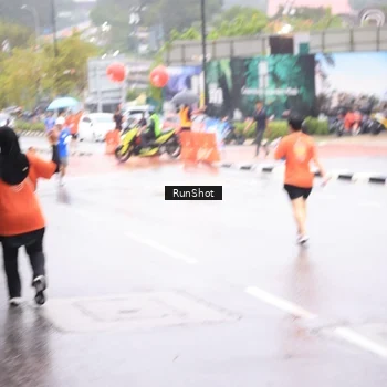 Runner Photo 7935943