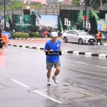 Runner Photo 7935954