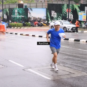 Runner Photo 7935960
