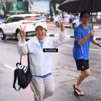 Runner Photo 7936161