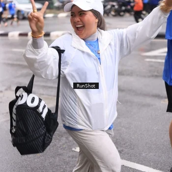 Runner Photo 7936166