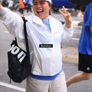Runner Photo 7936171