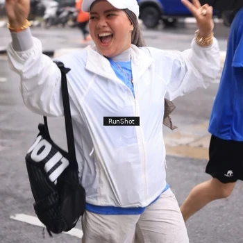 Runner Photo 7936193