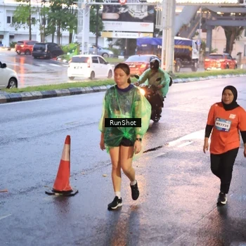 Runner Photo 7936197
