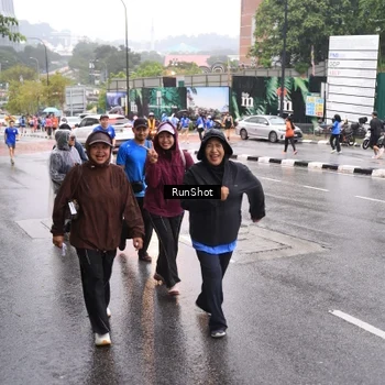 Runner Photo 7936201