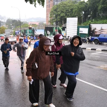 Runner Photo 7936222