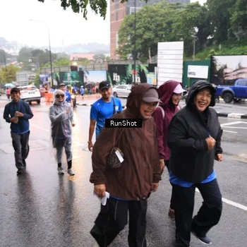 Runner Photo 7936223
