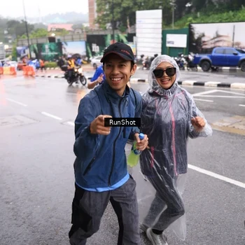 Runner Photo 7936265
