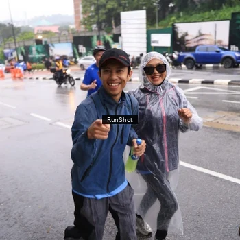 Runner Photo 7936268
