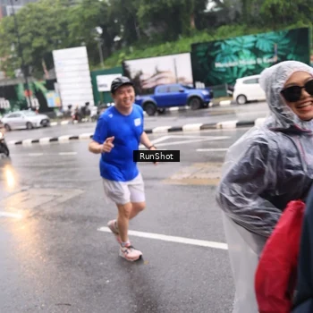 Runner Photo 7936279