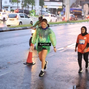 Runner Photo 7936282