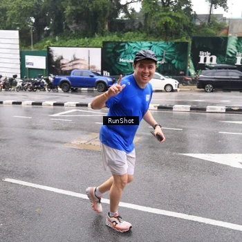 Runner Photo 7936294