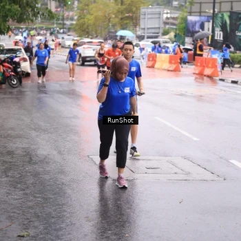 Runner Photo 7936301