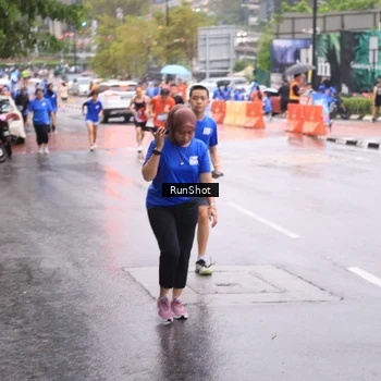 Runner Photo 7936303