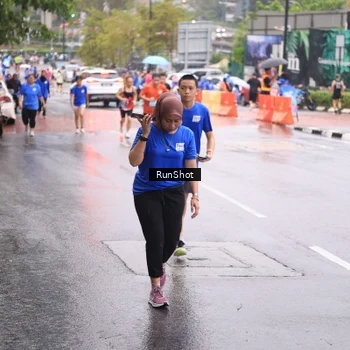Runner Photo 7936326