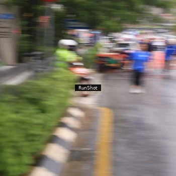 Runner Photo 7936380