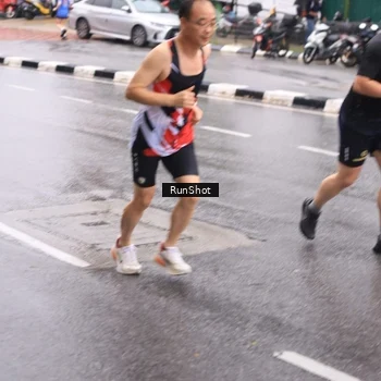 Runner Photo 7936398