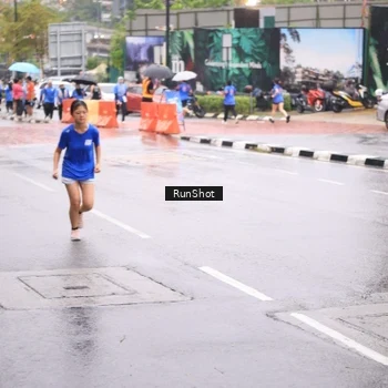 Runner Photo 7936412