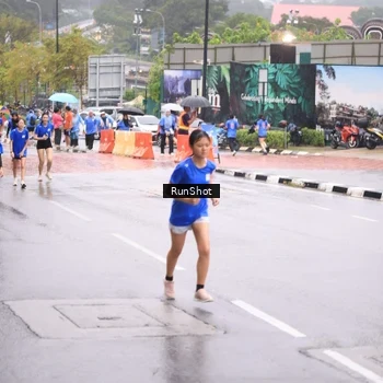 Runner Photo 7936421
