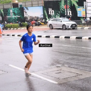 Runner Photo 7936436