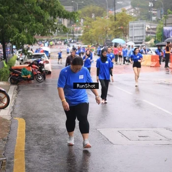 Runner Photo 7936444