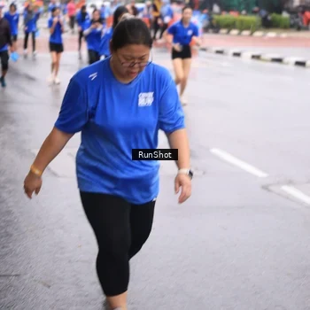 Runner Photo 7936460
